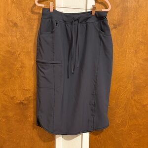 Women’s Gray Scrub Skirt